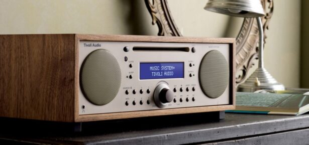 Music System BT helisüsteem
