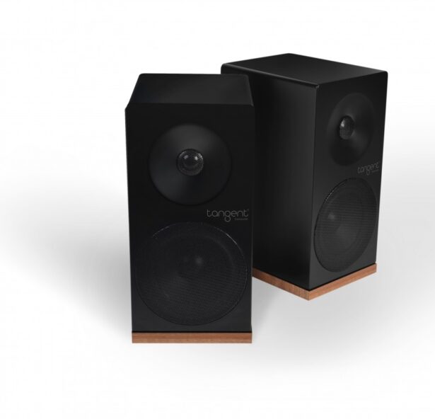 Spectrum X4 riiulikõlarid