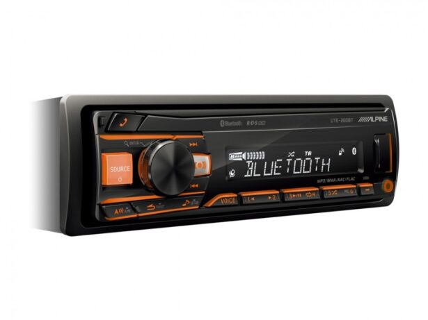 UTE-200BT autoraadio