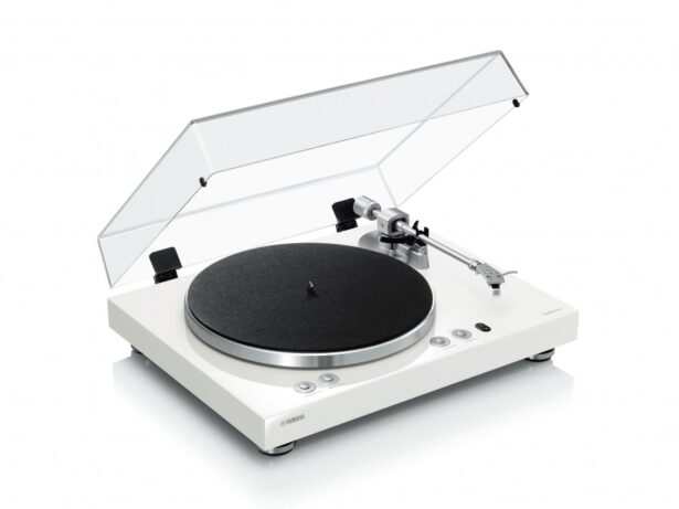 MusicCast VINYL 500 vinüülplaadimängija