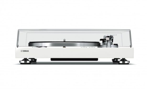 MusicCast VINYL 500 vinüülplaadimängija