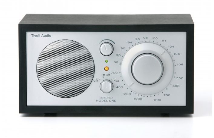 Model One raadio