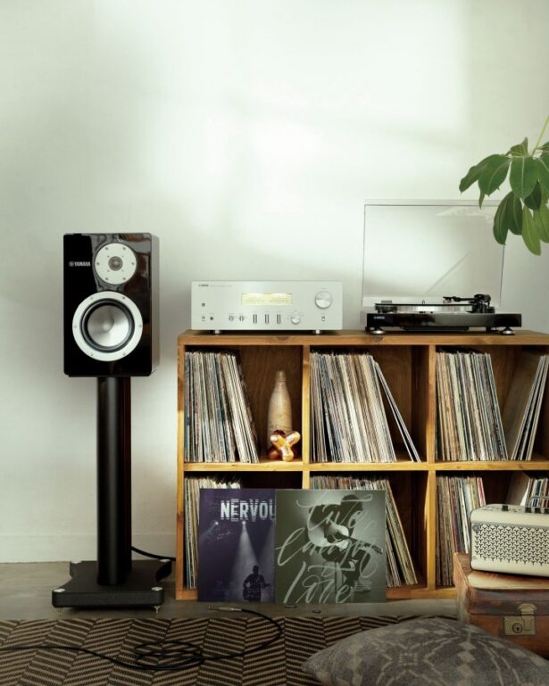 A-S1200 stereovõimendi