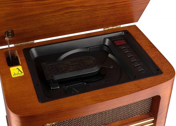 HRA-1500UEMP raadio