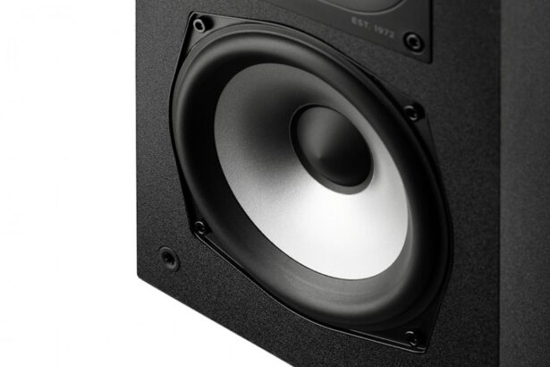 Monitor XT15 riiulikõlarid