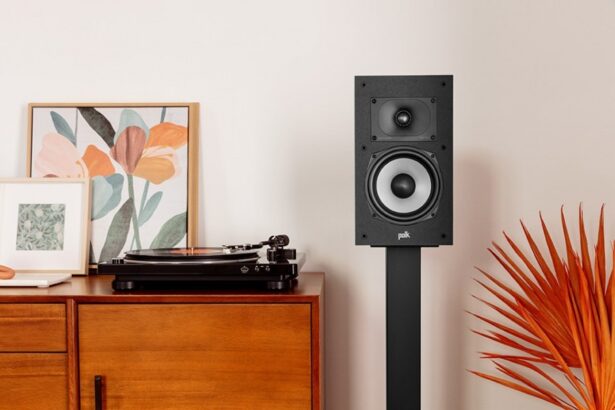 Monitor XT15 riiulikõlarid