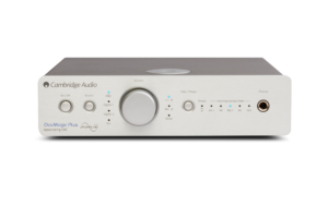 DacMagic Plus Digitaal-analoog audiokonverter ja eelvõimendi