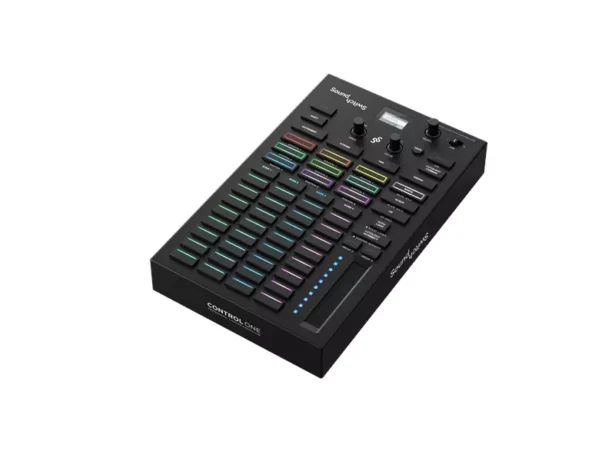 Control One konsool