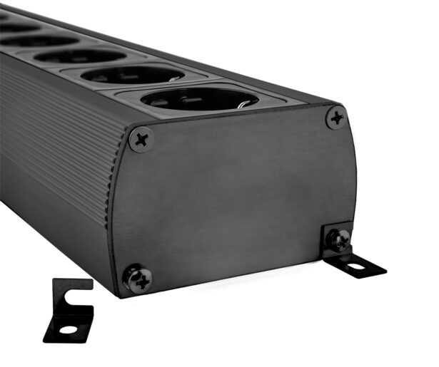 MAINS BLOCK MD06-EU SWITCH SPC BLACK pikendus 220V