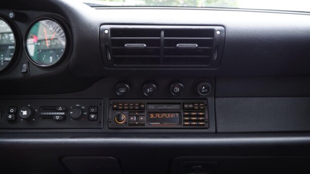 Frankfurt RCM 82 DAB autoraadio