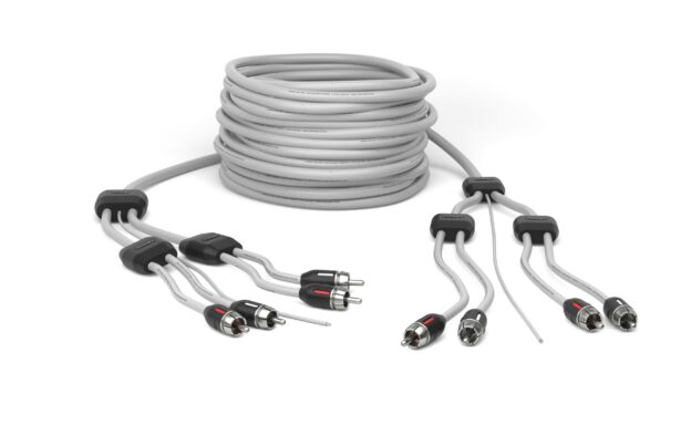 HMLC4 32 RCA ühenduskaablid