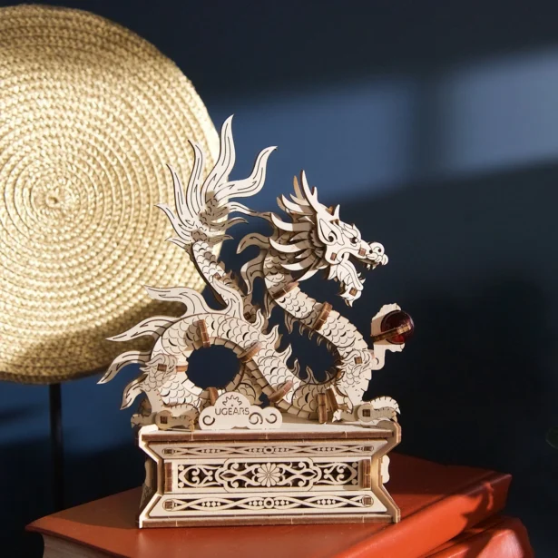 Wood Dragon konstruktor