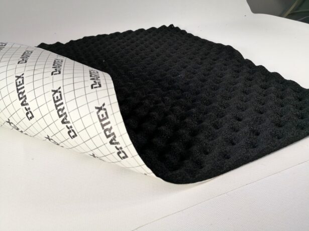 Baffle Plus BW summutusmaterjal
