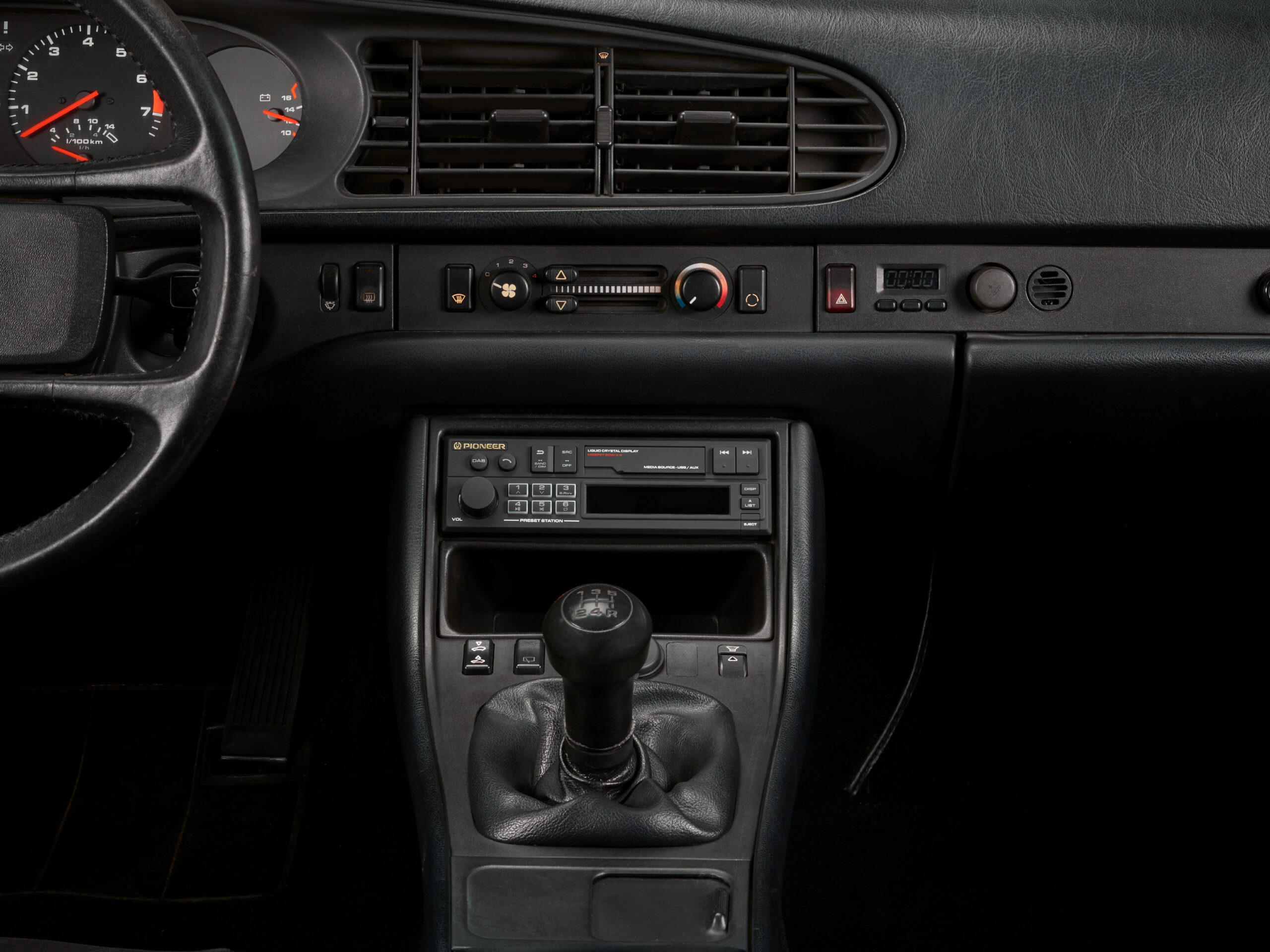 SXT-C10PS autoraadio